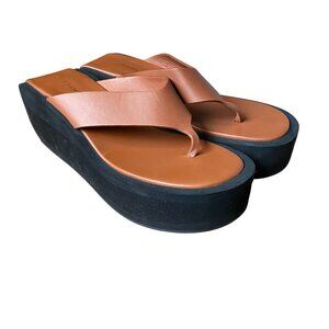 FRAME Le Ocean Platform Leather Sandals In Tobacco - Size 40